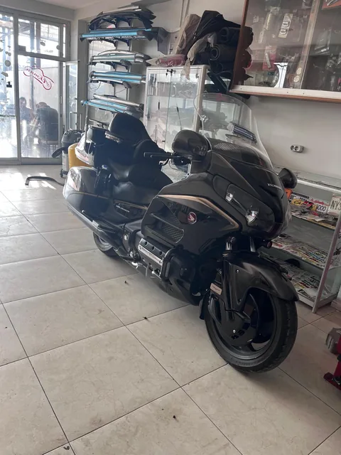 Akman Motor Sivas atölye ve motosiklet servis alanı 07