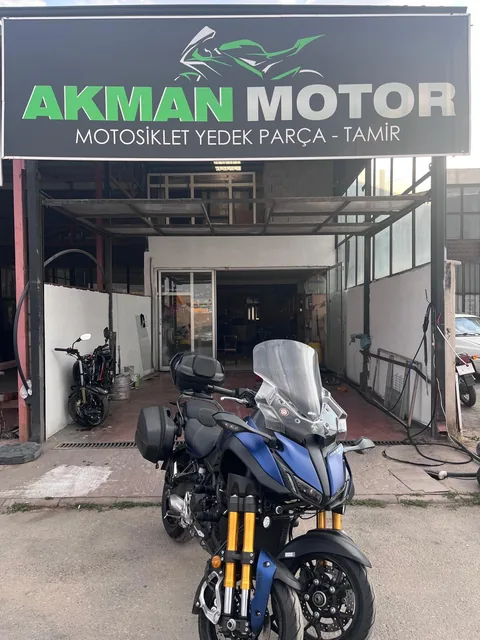 Akman Motor Sivas servis ve mağaza dış görünümü 05